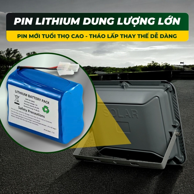 Đèn năng lượng mặt trời 100w NEW - Vỏ Nhựa